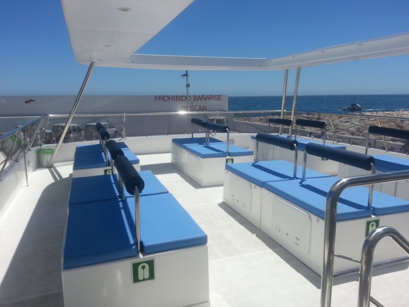 Gran Catamaran (120 PAX)